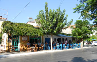 caf restaurant, arrt du bus de Pythagorio